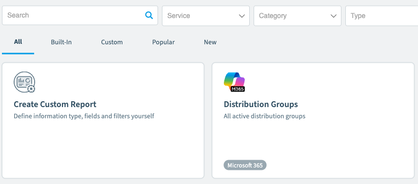 La Report Template Library en Rencore Governance, con los filtros Search, Service, Category y Type, las pestañas All, Built-In, Custom, Popular y New, la tarjeta Create Custom Report y la plantilla integrada Distribution Groups etiquetada con Microsoft 365